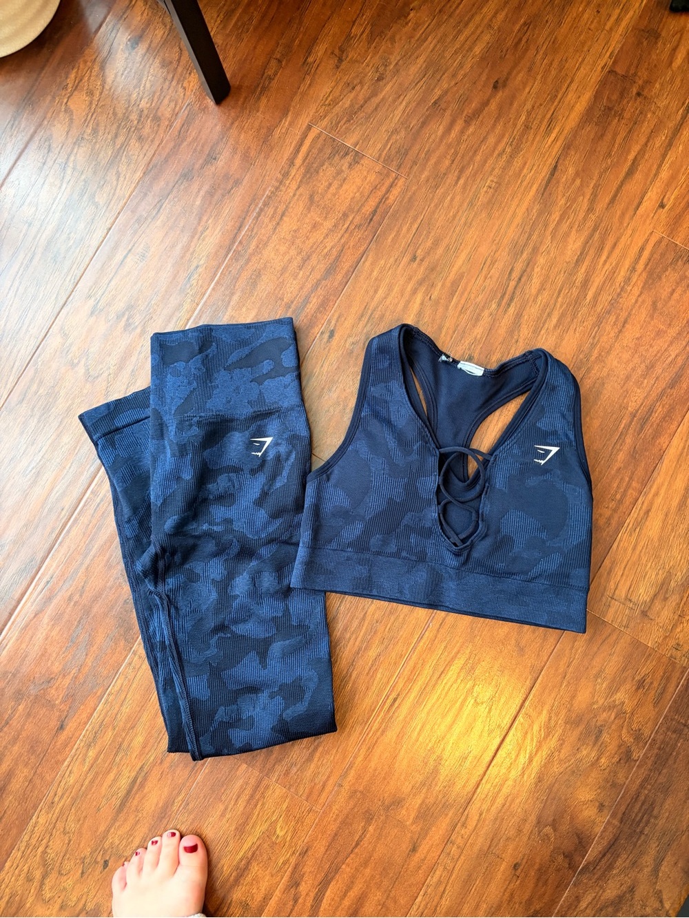 Gymshark bundle - Picture 2 of 5